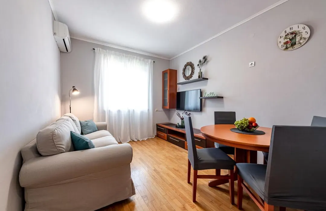 Apartment Ivan-1