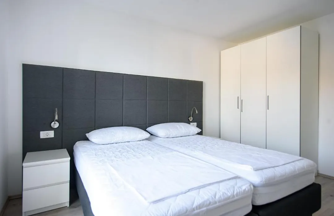 Boby Apartment-1