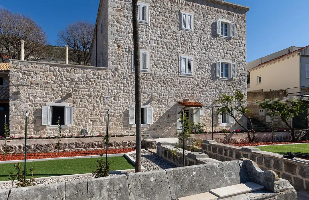 Apartments Harriete-1