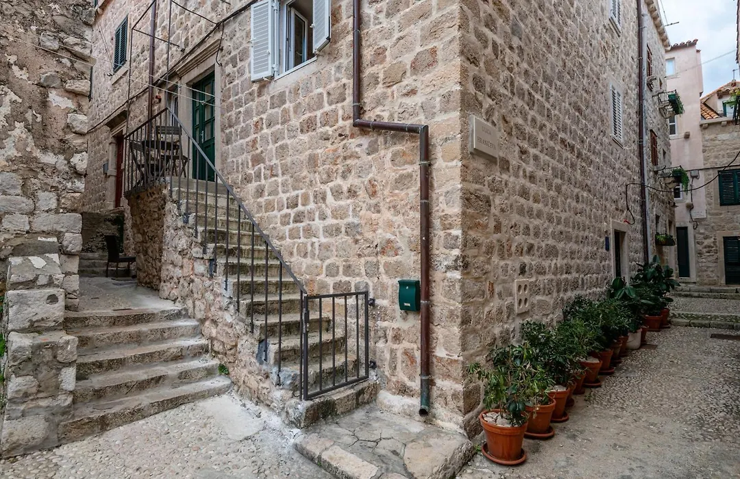 Mirabilis, Luxury Studio Apartment, Dubrovnik Old Town-1