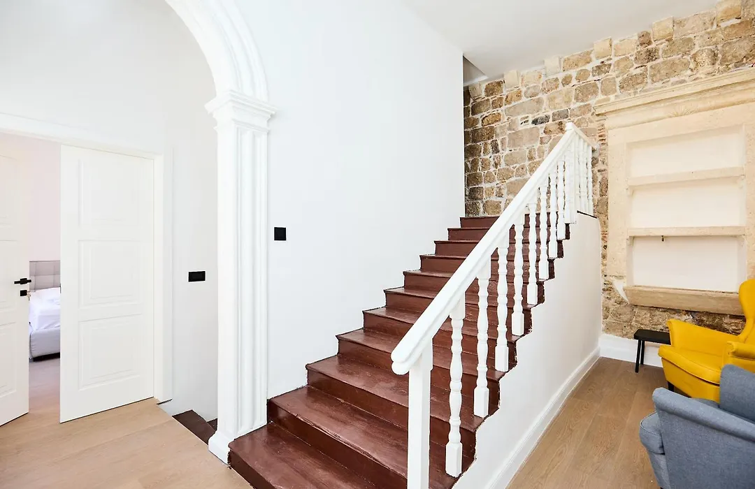 Tudisi Lux Suites By Dominium-1
