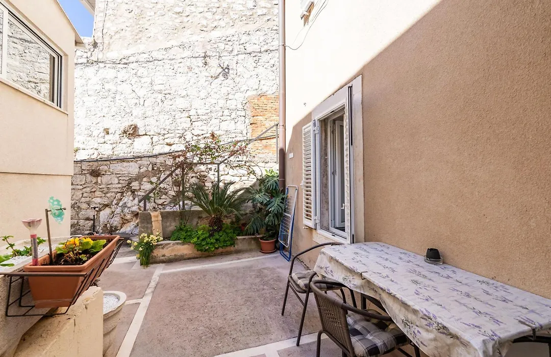 Apartment Family Tokic-1