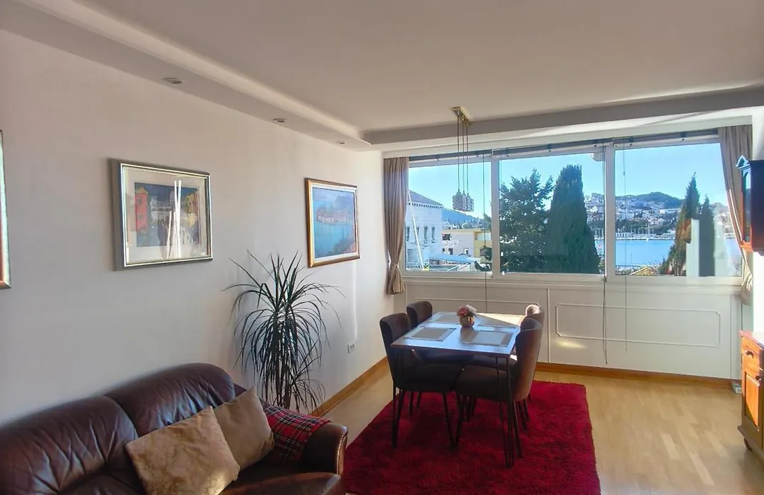 Apartment One , Sea View , Free Parking-1