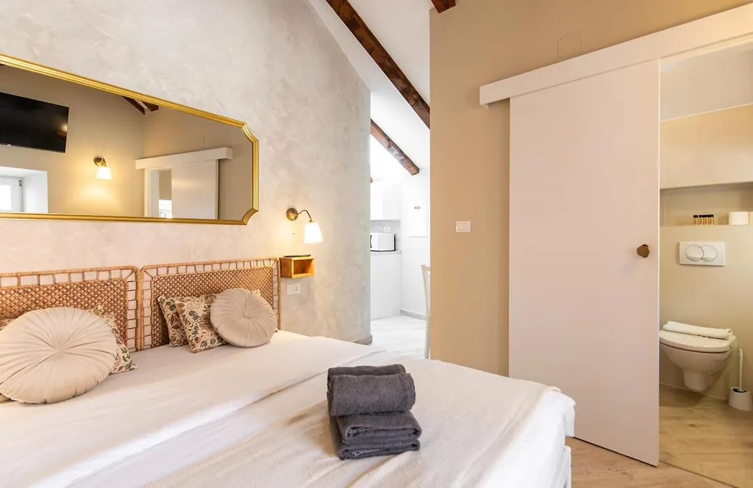 Ragusa City Walls Apartments-1