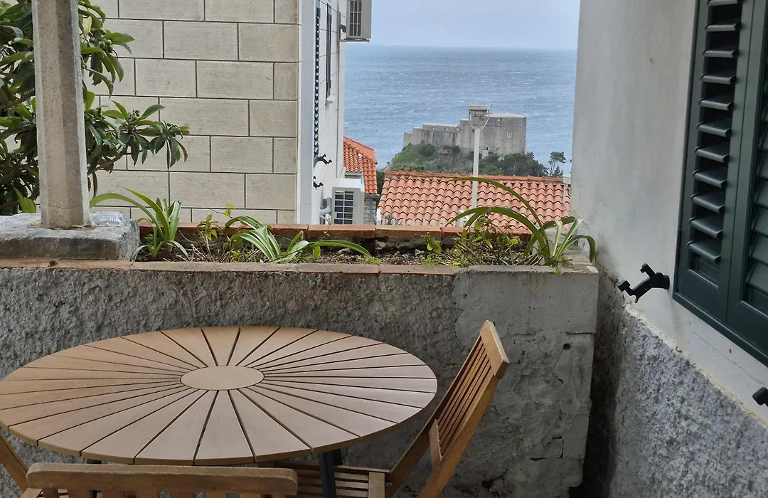 Apartment Marija Close To Old Town-1