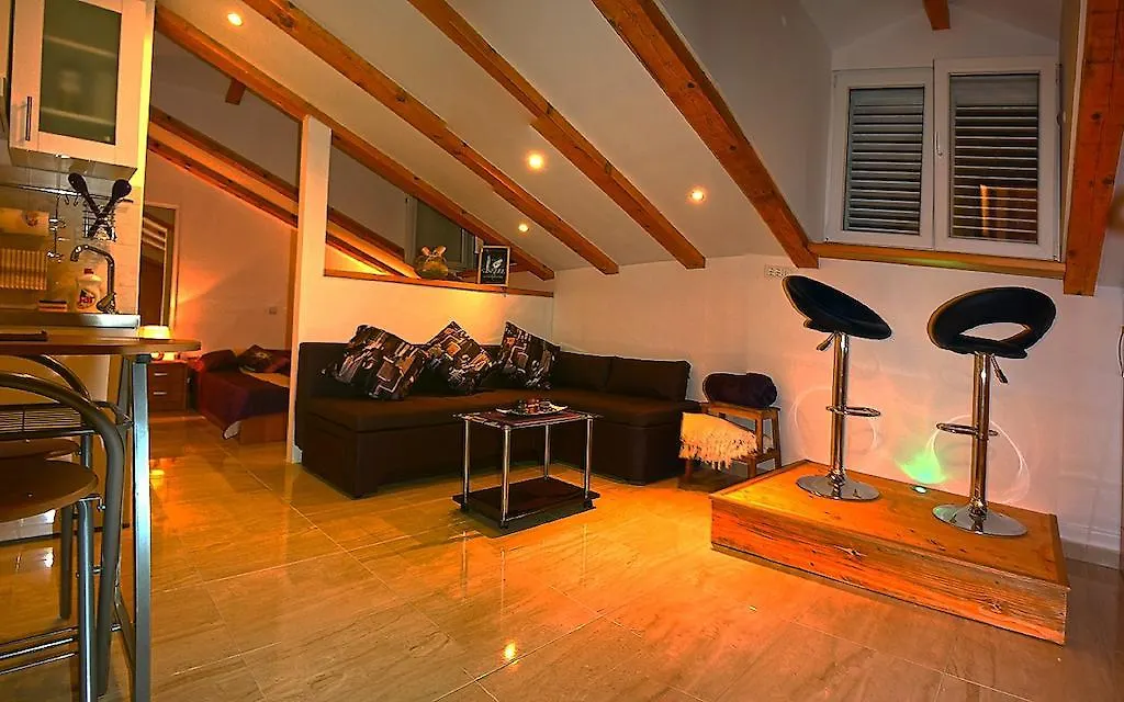 Ballerina Apartment-1