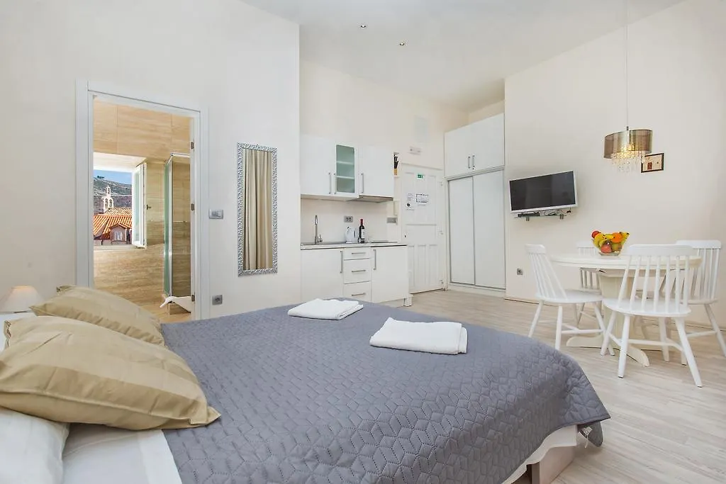 Lausion Apartments-1