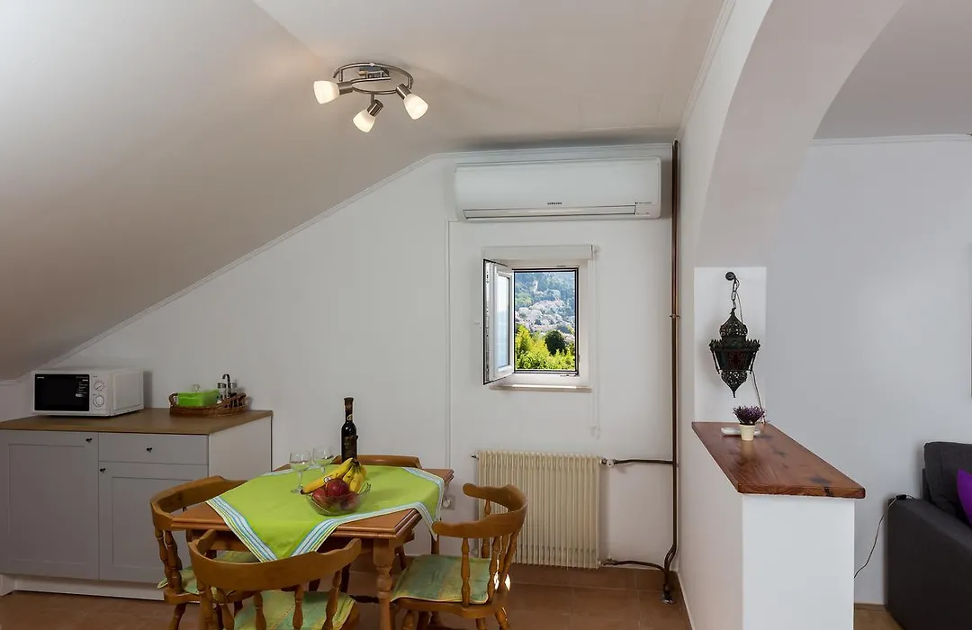 Apartment Bruana 5-1