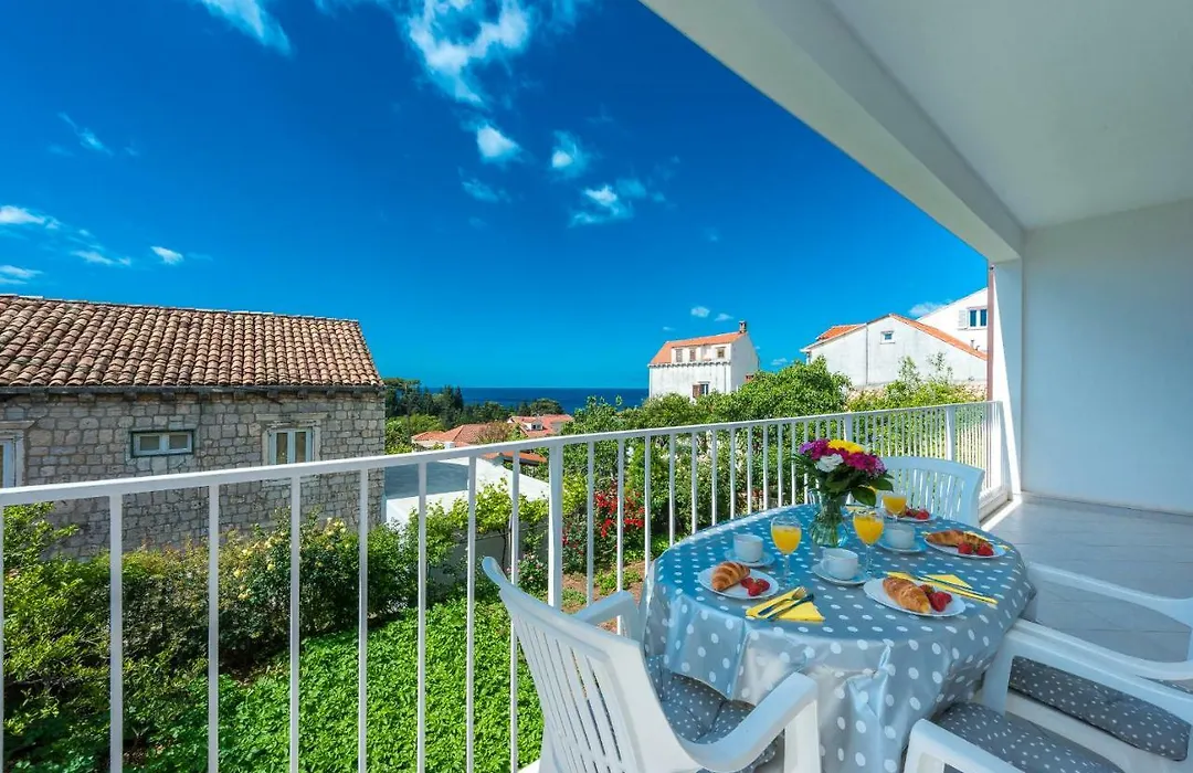 Apartment Jele-1