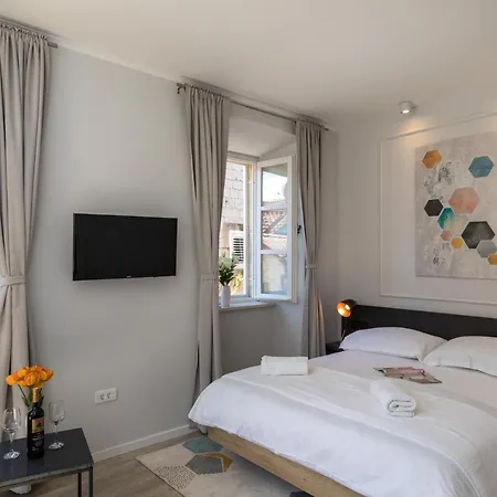 Apartments Urbis-2