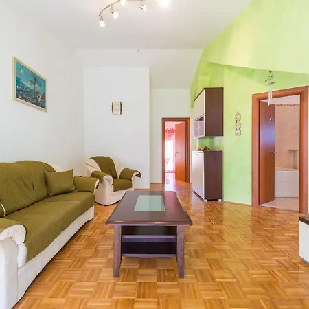 Angela Apartments-2