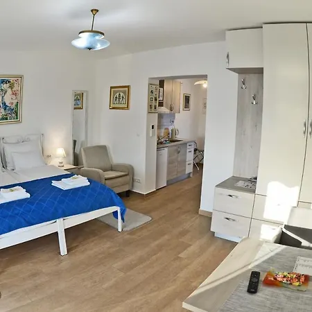 Nika Family Apartments-3