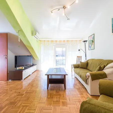 Angela Apartments-2