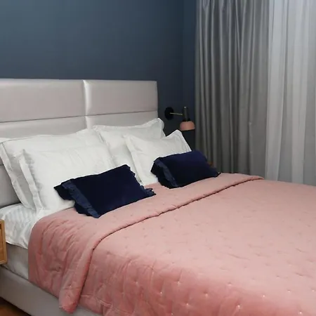 Etal Luxury Apartment-2