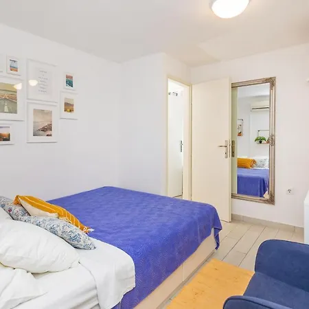 Apartment Revelin-2