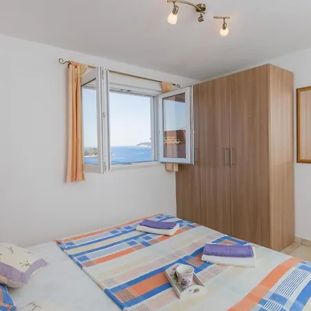Apartments Lovro-3