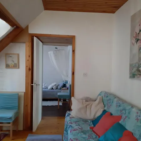 Atelier Tina Art Home-3