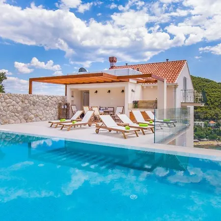 Villa Boban Deluxe-2