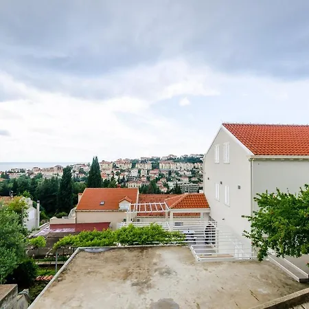 Miracle Apartments-2