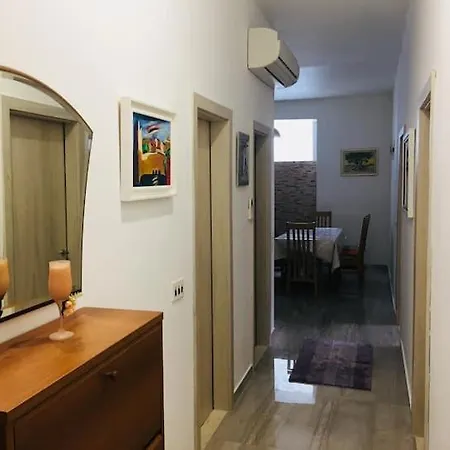 Apartment Kate, 3 - Bedroom-2