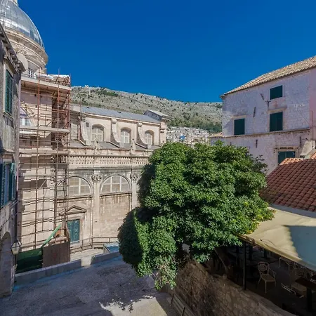 Apartment Laus-3