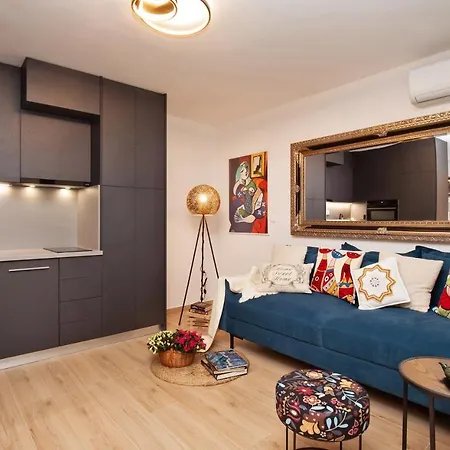 Perfect Downtown Apartment A217-3