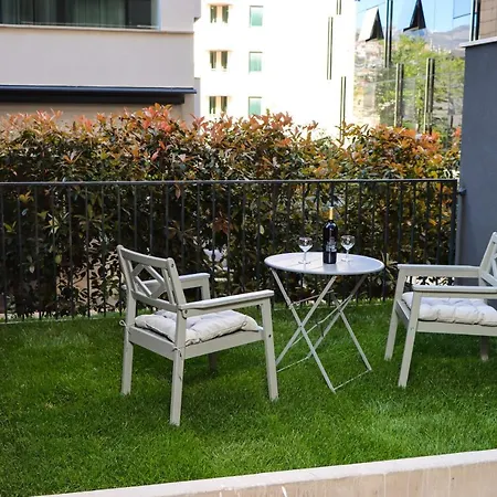 Studio Apartmani Gita Garden-3