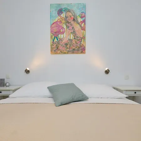 Room Eddie-3