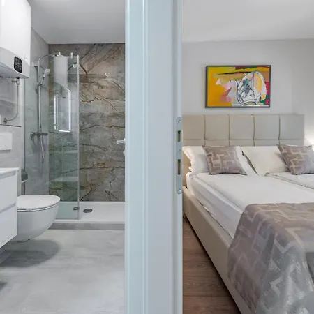 Villa Flores Luxury Apartment-2