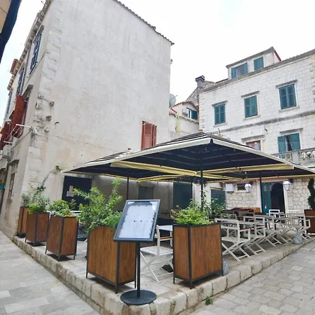 Placeta Apartments & Rooms-2