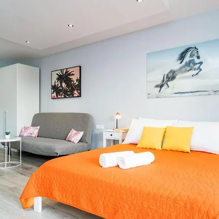 Gorgeous Dubrovnik Sea View Apartment With Free Parking-2