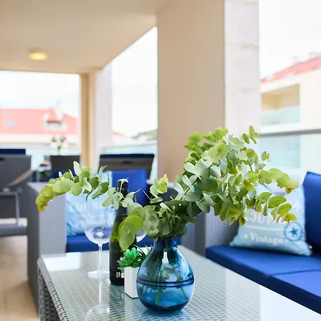 Beachfront Luxury Complex 2Bd Sunset Apartment-3