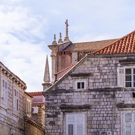 Laus Ii, Lovely Apartment In Old Town Dubrovnik-2