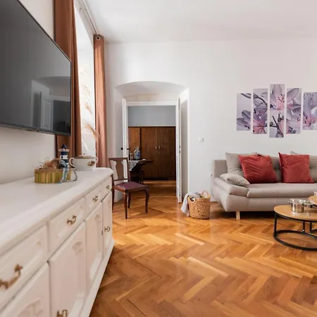 Throne Of Dubrovnik Apartment 2-3