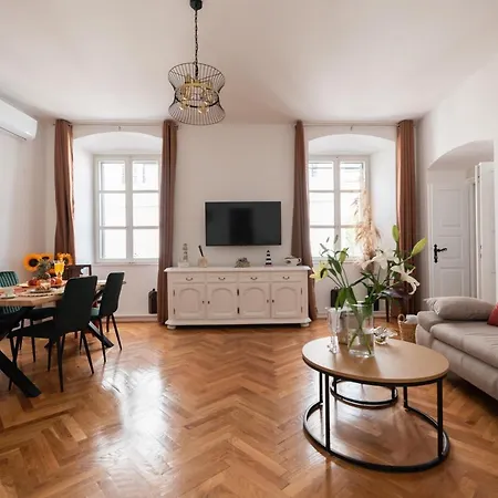 Throne Of Dubrovnik Apartment 2-2