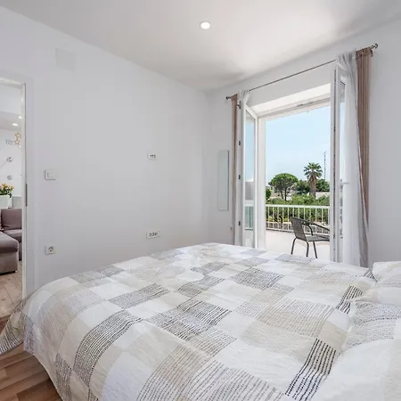 Charming Apartment Ines-2
