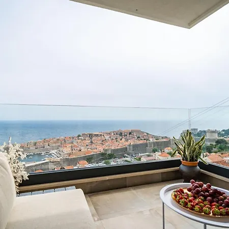 Luxury Apartment Libertas-3