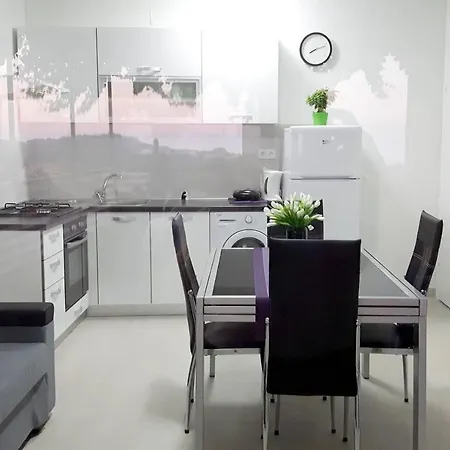 Cozy Apartment Di-3