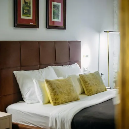 Central W Rooms By Duhomes-3