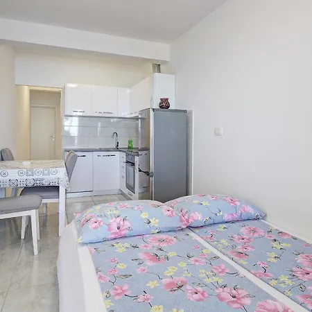 Exclusive Old Town And Sea View Apartments-3