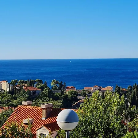 Sunspot Apartment - Beautiful View With Big Garden, Free Parking, Central-2
