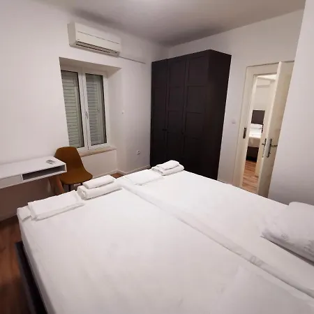 Apartment Mama H-3