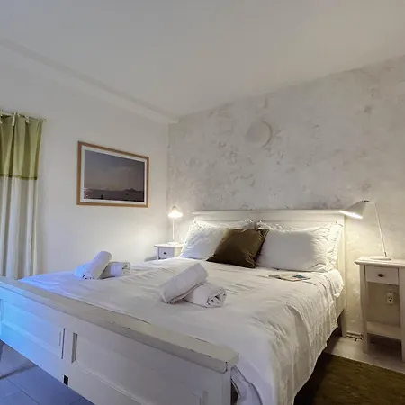 Iza Roka Apartments-2