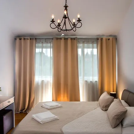 Apartment Victoria II-2