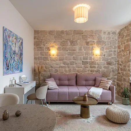 Mirabilis, Luxury Studio Apartment, Dubrovnik Old Town-3