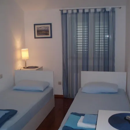 Apartments Laus-3