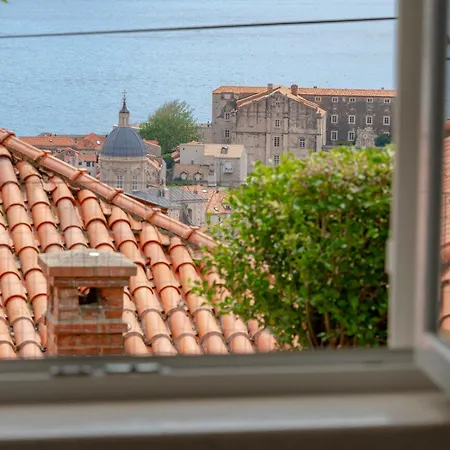 Chill Out - Old Town & Seaview Apartments-2