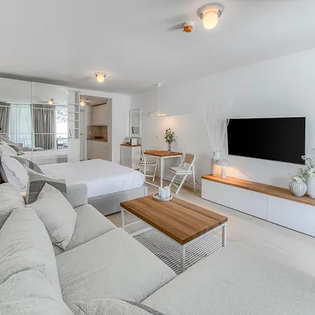 Nunas Luxury Port Residences-2