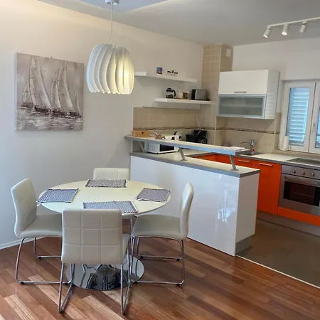 Lorena Suite With Private Pool-2