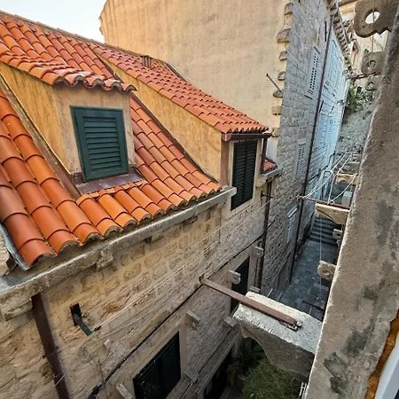 Dubrovnik Sweet Little Corner Apartment-3